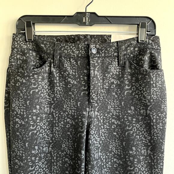 Chico's Slim Leg Ponte Pant 4 Pocket Black Grey Leopard Animal Print 2 NWT - Picture 2 of 7
